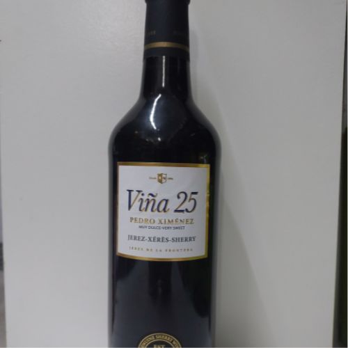 Vino dulce Viña 25 Pedro Ximénez